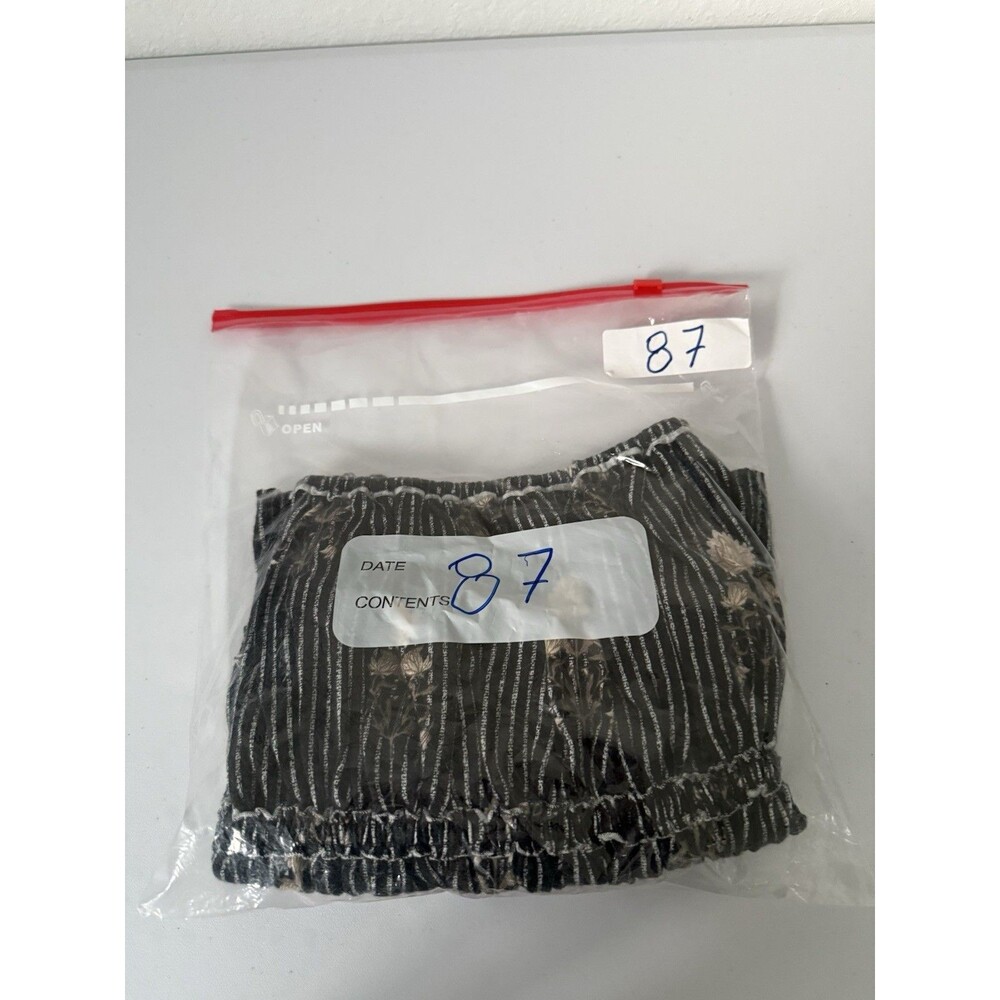 Free‎ People We The Free Dolce Vita Cami Tank Top Smocked Black Floral size XL - Picture 8 of 8